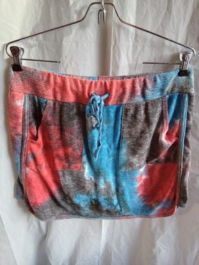 Silver‎ Wear Terry Cloth Tie-Dye Mini Skort with Drawstring in Red & Blue L
